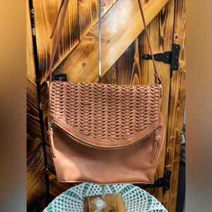 Elegant Tan Woven Crossbody Bag